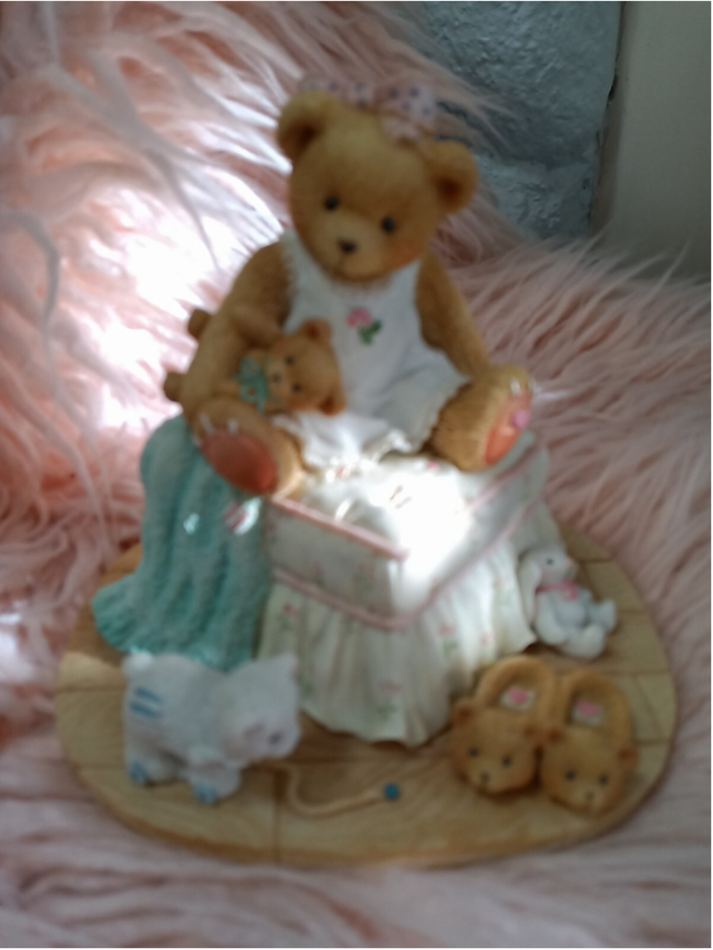 Cherished Teddies I'm A Little Darling Bear on Ottoman Musical Box Au Claire De